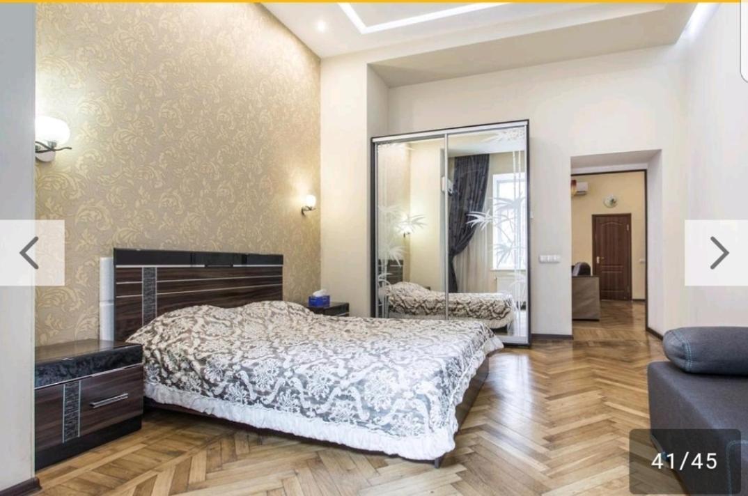 Apartmens Near Opera House Apartment Odessa Exterior photo